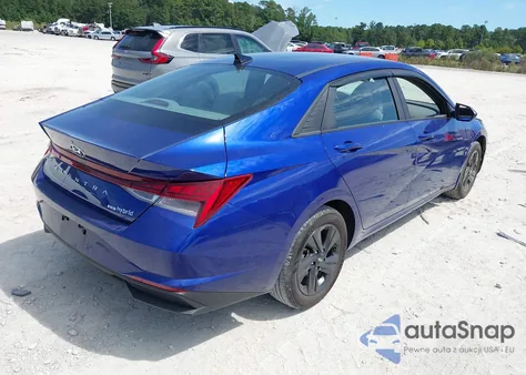 2022 Hyundai Elantra Hybrid Blue z USA, uszkodzony, nr VIN KMHLM4AJ0NU028747